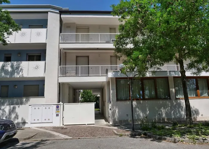 Wind Rose House - Bicamere, Parcheggio Fronte Mare Apartment *